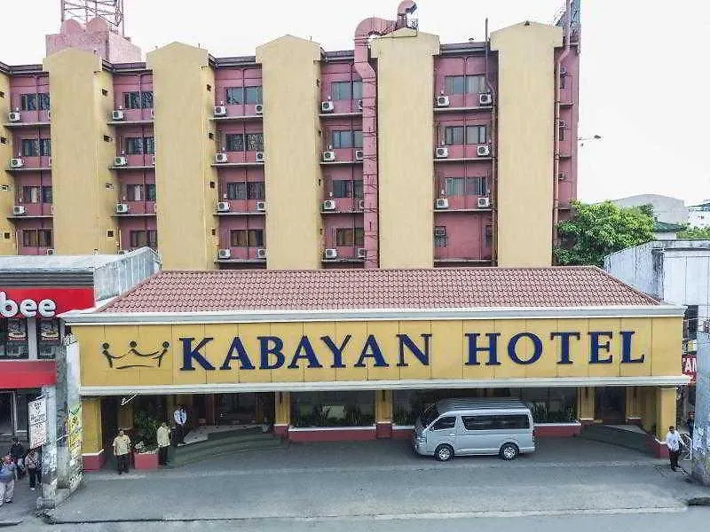 Kabayan Hotel פאסאי