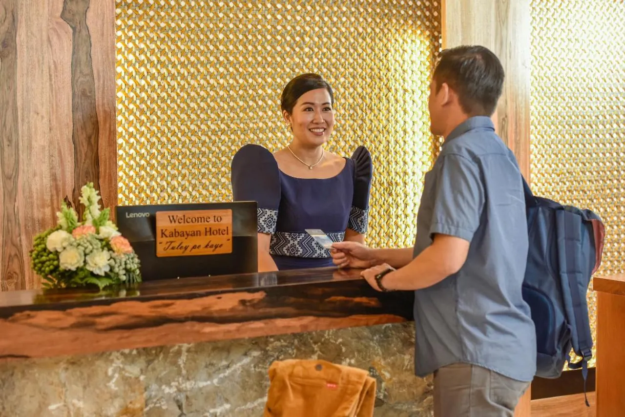 Kabayan Hotel פאסאי